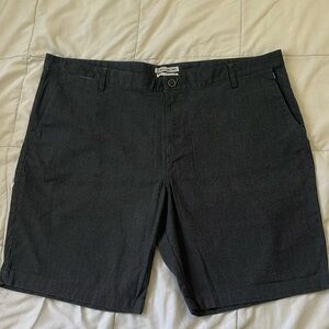 Men’s BILLABONG Shorts-Charcoal Grey Size 44